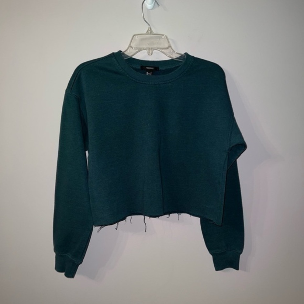 Forever 21 emerald green cropped crew sweater small